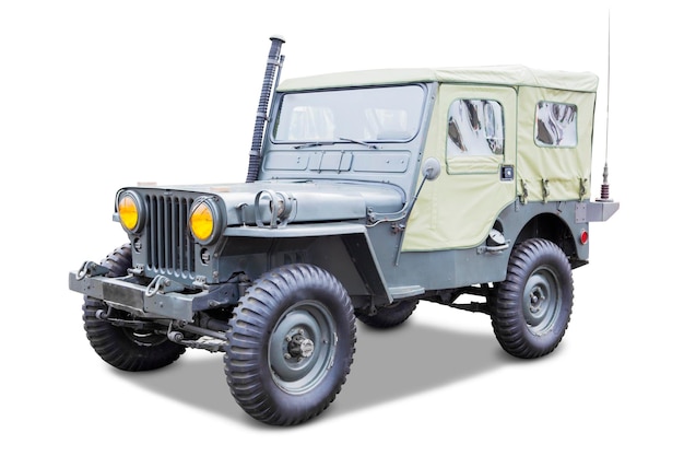 Vecchia jeep dell'esercito parcheggiata nello studio