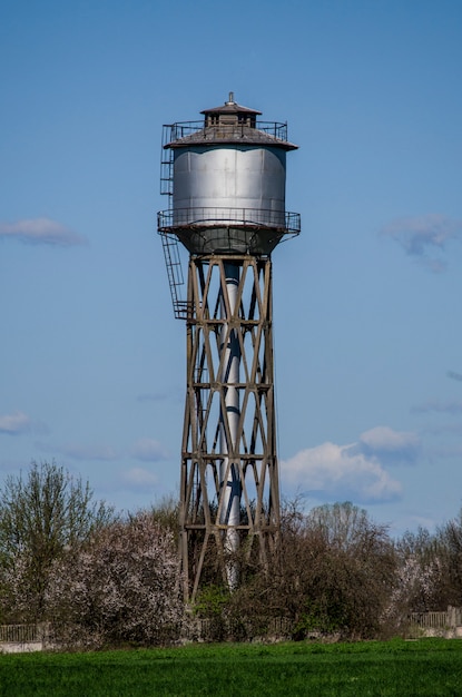 Vecchia torre d'acqua cittadina