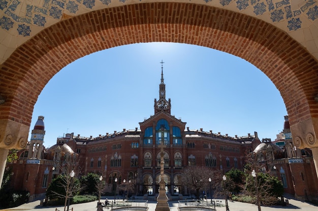 Vecchio ospedale modernista nella città di Barcellona