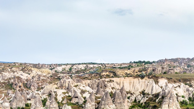 Vecchio paesaggio di montagna nel Parco Nazionale di Goreme