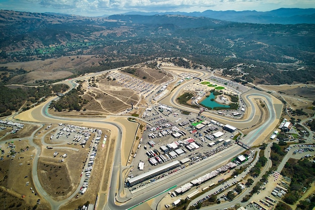 Veduta aerea del drone WeatherTech Raceway Laguna Seca in California, USA.