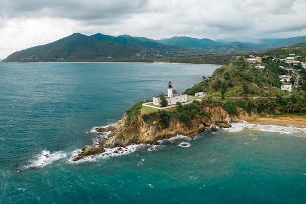 Veduta aerea del faro di Maunabo Porto Rico