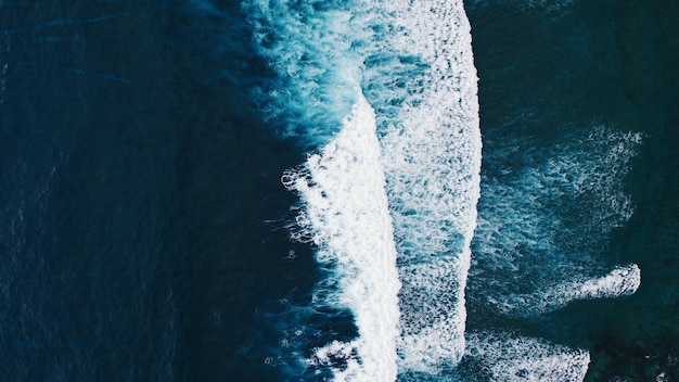Veduta aerea del mare