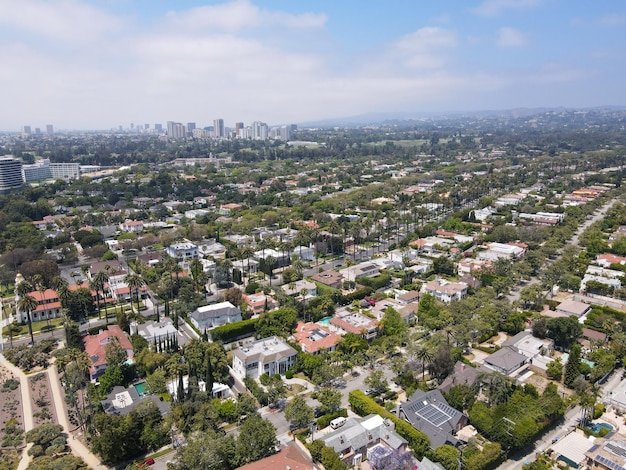 Veduta aerea della città di Beverly Hills nella contea di Los Angeles in California, sede di molte star di Hollywood