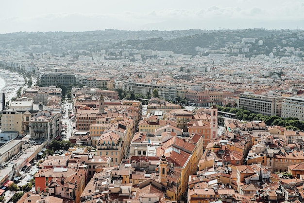 Veduta aerea della città di Nizza Francia Veduta aerea dei tetti della città vecchia di Vieux Nice France