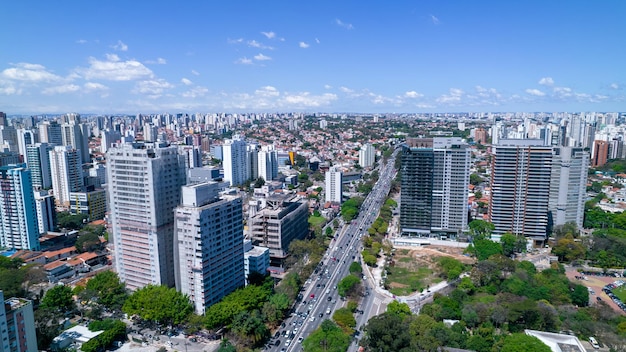 Veduta aerea della città di San Paolo, Brasile. Nel quartiere di Vila Clementino, Jabaquara.