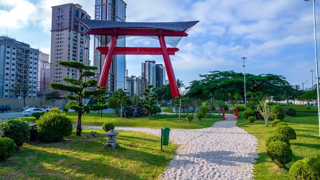 Veduta aerea di Riugi Kojima Square a Sao Jose dos Campos Brasile Monumento e giardino giapponese