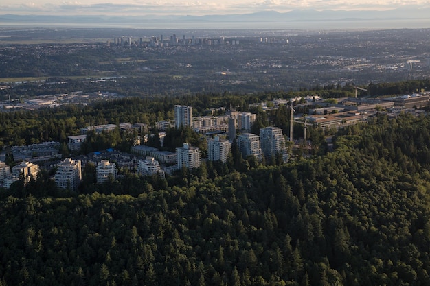 Veduta aerea di SFU in cima al monte Burnaby