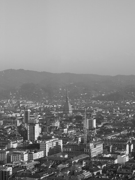 Veduta aerea di Torino in bianco e nero