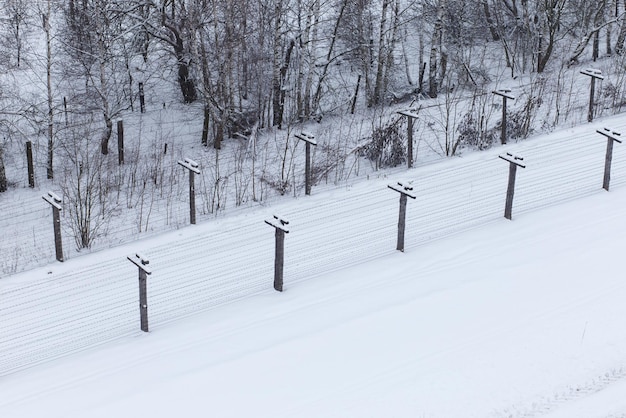 Veduta aerea invernale del tratto di confine di stato