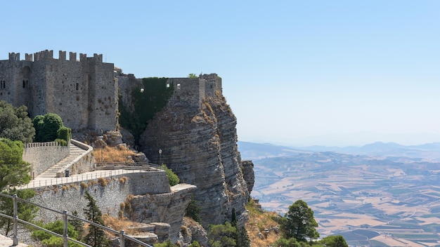 Veduta del Castello di Venere di Erice in Sicilia