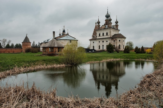 Veduta del Cremlino a Yuryev Polsky