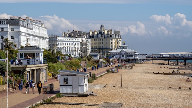 Veduta del lungomare di Eastbourne