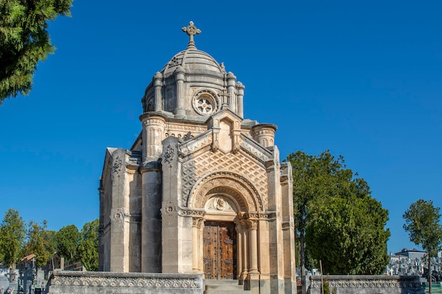 Veduta della tomba nel cimitero di Salamanca