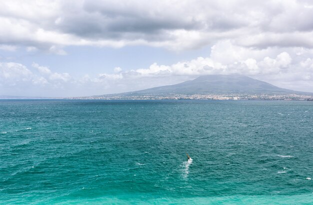 Veduta di Napoli e del Vesuvio da Sorrento