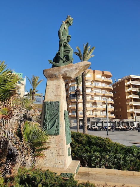 Vega Baja del Segura Torrevieja Estatuas