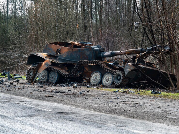 Veicoli blindati dell'esercito russo per le strade dell'Ucraina