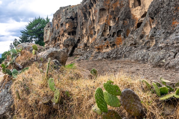 Ventanillas de Otuzco Cimitero del sito archeologico peruviano nella roccia