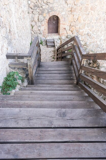 Viaggio, fortezza e castello di Consuegra a Toledo, Spagna. fortificazione medievale