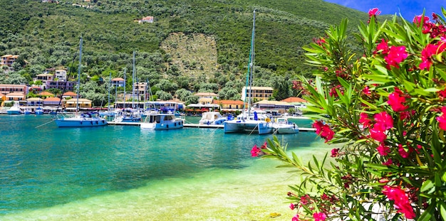 Viaggio in Grecia Pittoresco villaggio di Sivota Bellissima isola ionica Lefkada