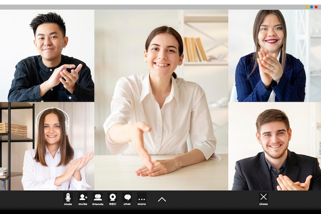 Videochiamata online riunione di gruppo teleconferenza screenshot di lavoro a distanza di allegro diversificato