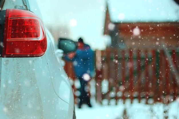 Villaggio automobilistico in inverno