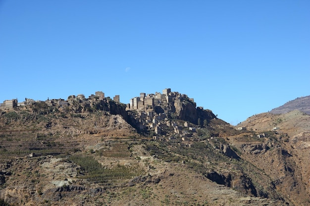 Villaggio di Al Hajjarah nelle montagne Yemen