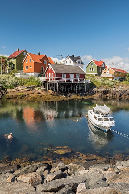 Villaggio di pescatori Henningsvaer nelle isole Lofoten in Norvegia