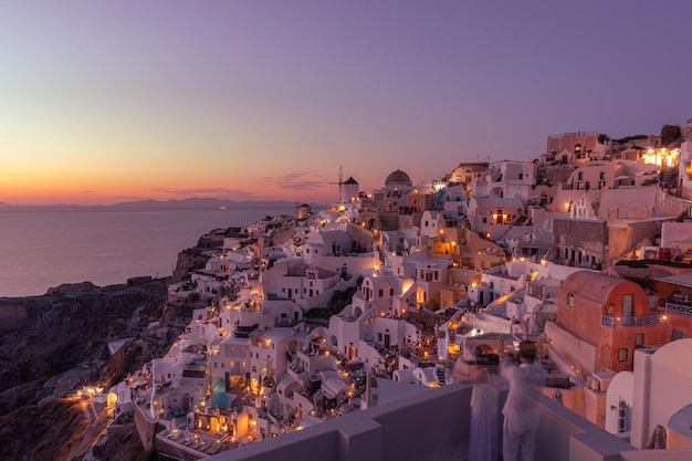 Villaggio di Santorini Oia alla luce del mattino Incredibile vista del tramonto con case bianche Isola degli innamorati