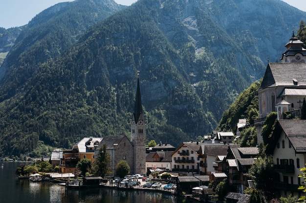 Villaggio sul lago di Hallstatt in Austria