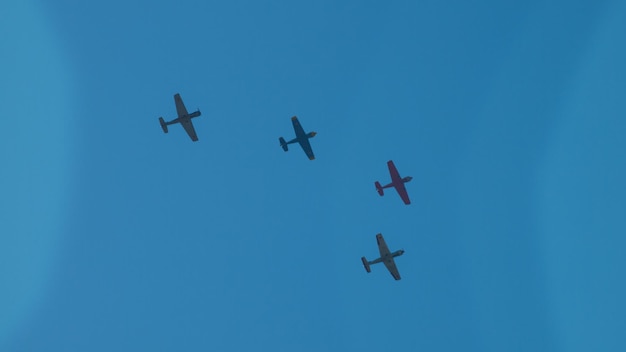 Vintage aereo in formazione al Rocky Mountain Airshow di Broomfield, Colorado.