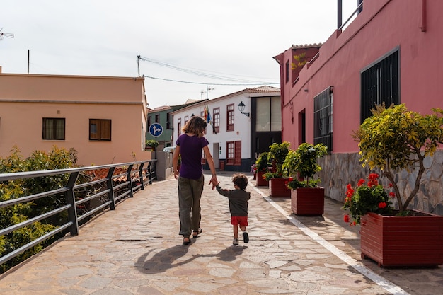 Visitare la città di Agulo nel nord delle Isole Canarie di La Gomera