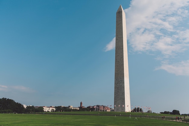 Vista a bassa angolazione del monumento contro il cielo