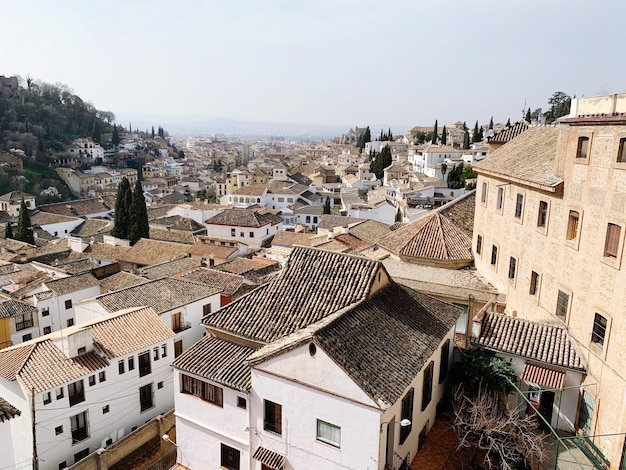 Vista ad alto angolo del paesaggio cittadino contro il cielo