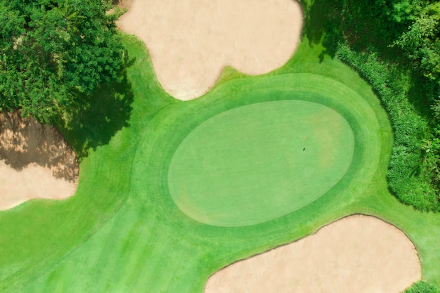 Vista aerea del campo da golf