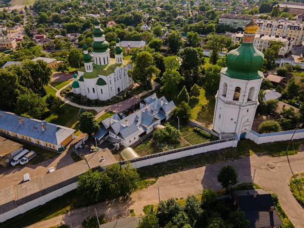 Vista aerea del drone del centro di chernihiv