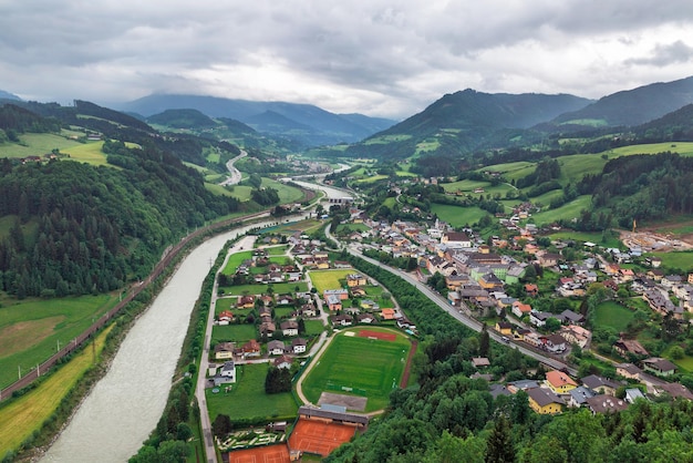 Vista aerea del villaggio di Werfen Austria