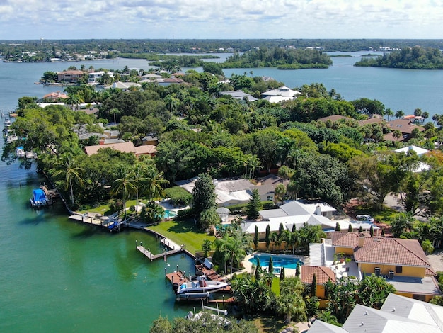 Vista aerea dell'isola barriera di Siesta Key nel Golfo del Messico costa di Sarasota Florida USA