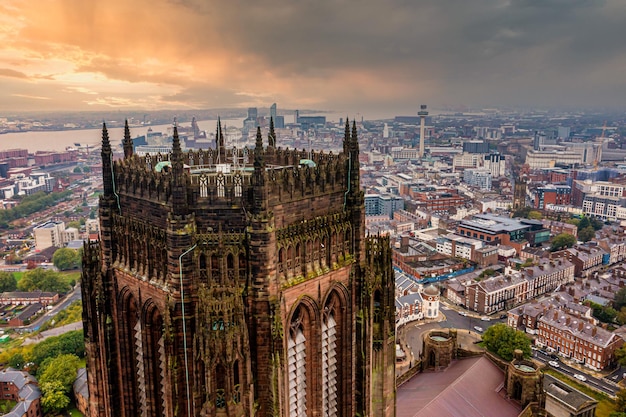 Vista aerea della cattedrale di Liverpool o della chiesa cattedrale del Cristo risorto a Liverpool, UK