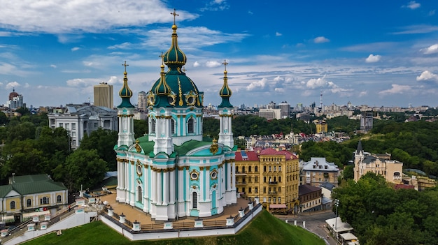 Vista aerea della chiesa di Sant'Andrea a Kiev