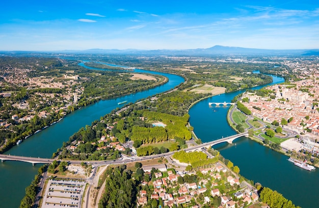 Vista aerea della città di Avignone Francia