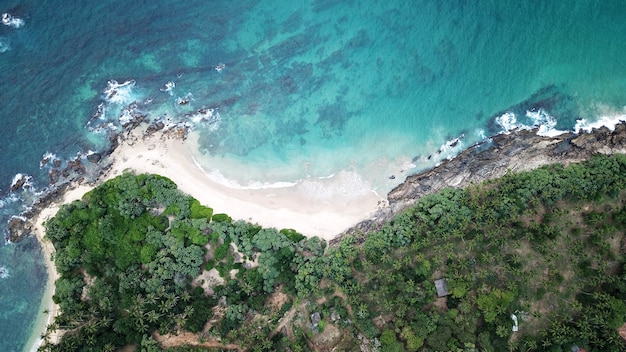 Vista aerea della costa sud dell'isola dello Sri Lanka
