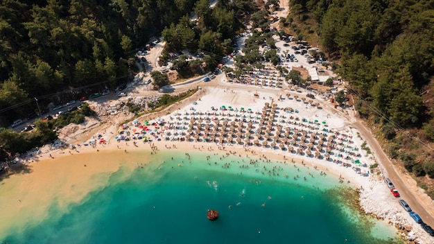 Vista aerea della famosa spiaggia di marmo ai Thassos isola Grecia