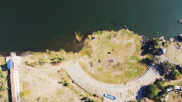 Vista aerea della laguna della spiaggia di Depok a Bantul Yogyakarta. bellissimo paesaggio