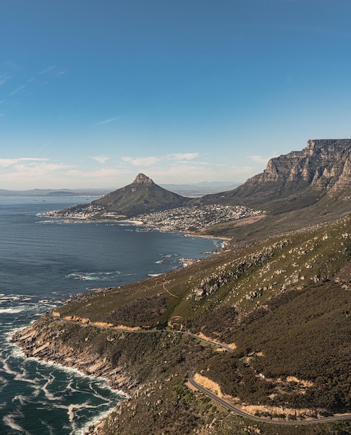 Vista aerea di Lions Head Cape Town ripresa da un elicottero