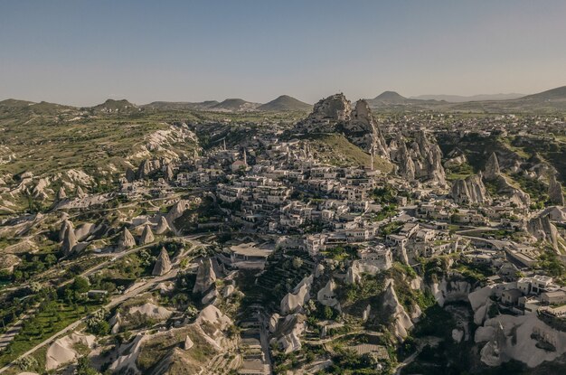 Vista aerea di Ortahisar in Cappadocia, Turchia