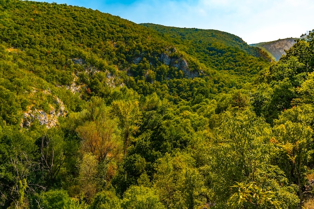 Vista al Lazar's Canyon vicino a Bor nella Serbia orientale