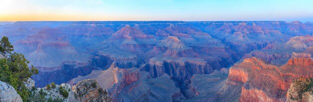 Vista al tramonto del Parco Nazionale del Grand Canyon South Rim USA