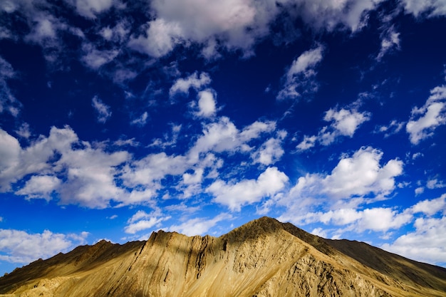 Vista da Leh Ladakh (India)