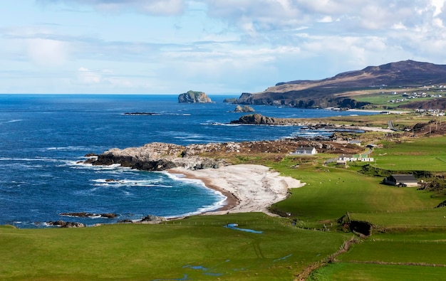 Vista da Malin Tower Head, punto più settentrionale dell'Irlanda